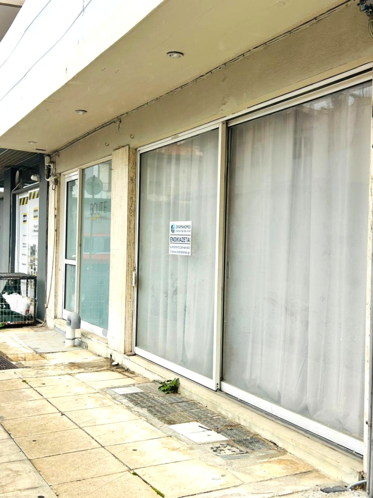 property-img